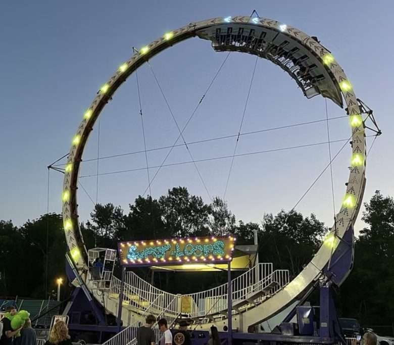 Carnival ride